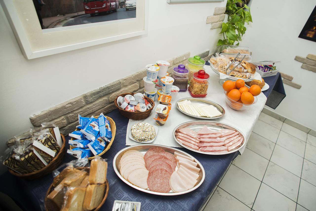 Bed and Breakfast Obelus Рим Екстер'єр фото