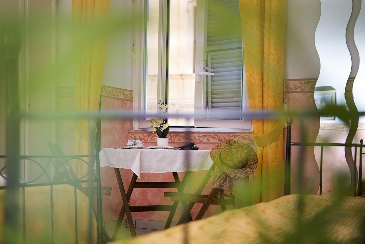Bed and Breakfast Obelus Рим Екстер'єр фото